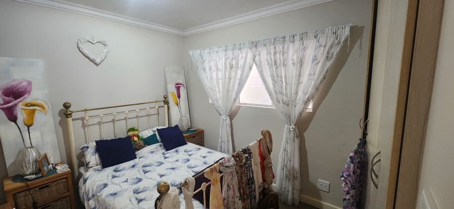 2 Bedroom Property for Sale in Dana Bay Western Cape